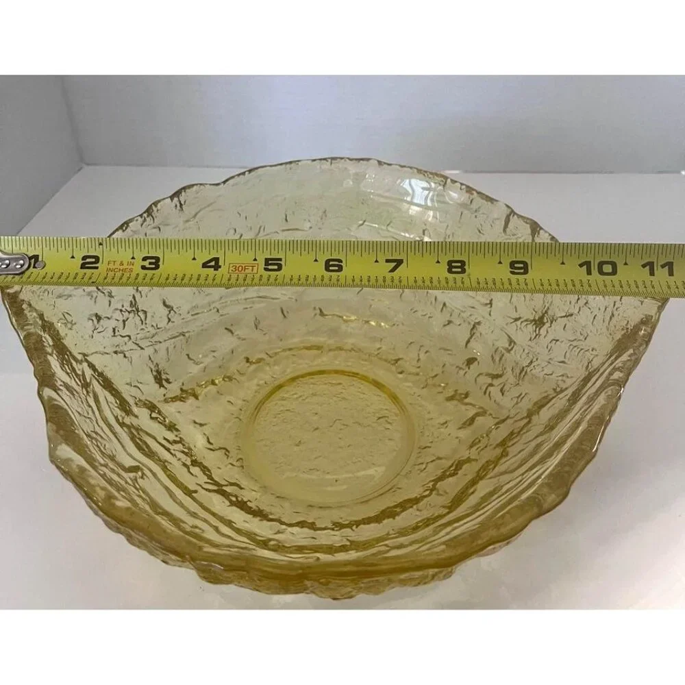 VTG- 1980s Tiara Glass-Aloha Serving Bowl Yellow Mist USA
